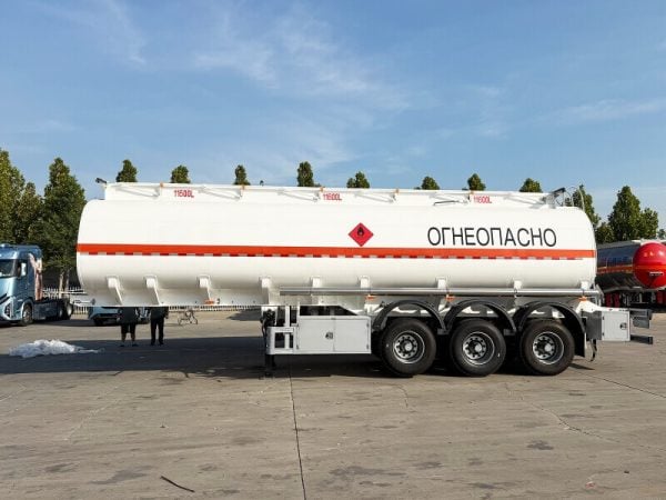 Oil Tank Trailer For Sale in Uzbekistan