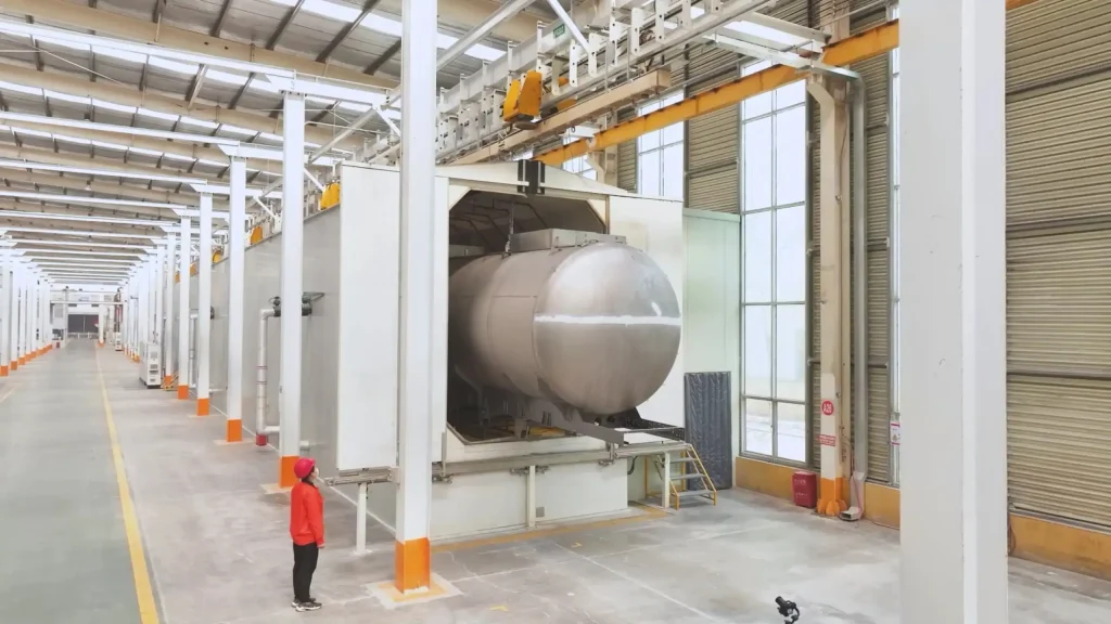fuel tank trailer spraying powder