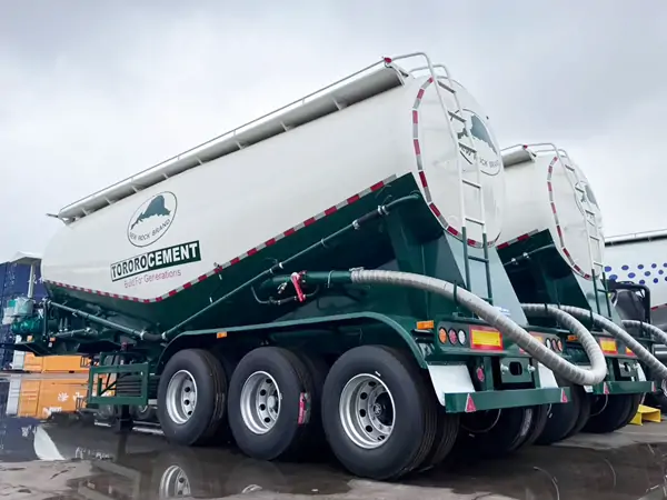 3 Axles 40 Ton Cement Bulker Truck Trailer - Image 2