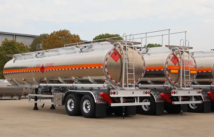 CHIV Factory Completes Large Fuel Tanker Trailer Export 2