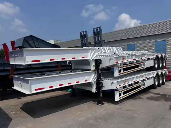 3 Axle Lowbed Trailers with Hydraulic Lifting Kingpin Were Shipped to Zambia