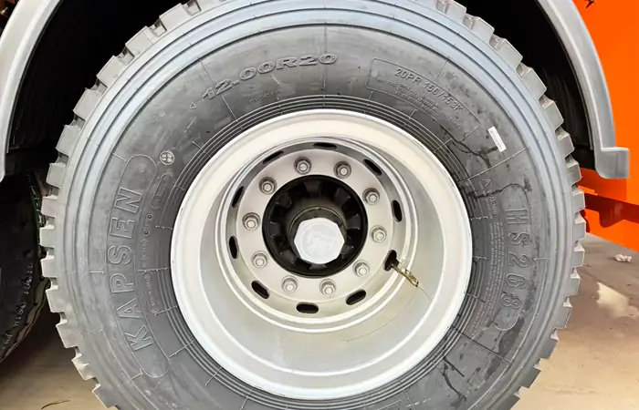 3 Axle Sidewall Semi Trailer 5